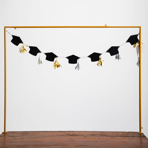 Guirnalda de Graduación – Decoración Festiva para Fiestas de Egreso y Logros Académicos