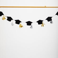 Guirnalda de Graduación – Decoración Festiva para Fiestas de Egreso y Logros Académicos