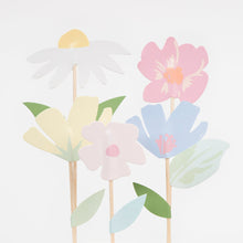 Flower Cake Wrap & Toppers – Flores Decorativas para Pastel