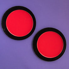 Platos Rojos – Pack de 8 Platos de Cartón Color Rojo para Fiestas y Celebraciones