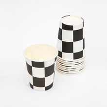 Vasos Chico Race Car – Pack de 8 Vasos de Papel con Diseño de Autos de Carreras para Fiestas Infantiles