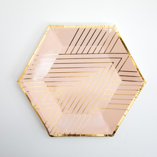 Platos Rosa con Líneas Doradas – Pack de 8 Platos de Cartón