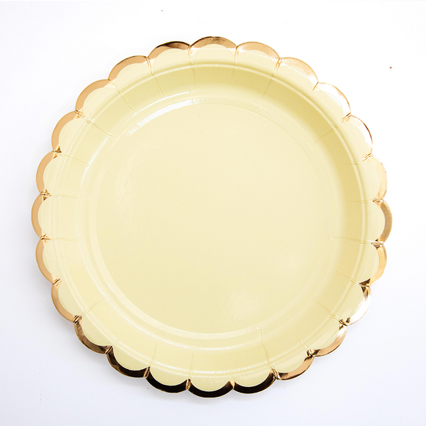 Platos Tea Party Vainilla – Pack de 8 Platos de Cartón Elegantes en Color Crema