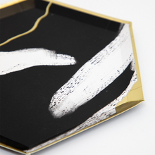 Platos Black Marble & Gold Foil 8” – Pack de 8 Platos de Papel Negros con Detalles Dorados para Fiestas Elegantes