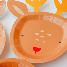 Platos Reno Navideños – Pack de 8 Platos de Papel con Diseño de Reno para Fiestas